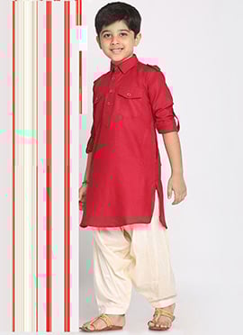 Maroon Cotton Blend Solid Stitched Kurta Pyjama