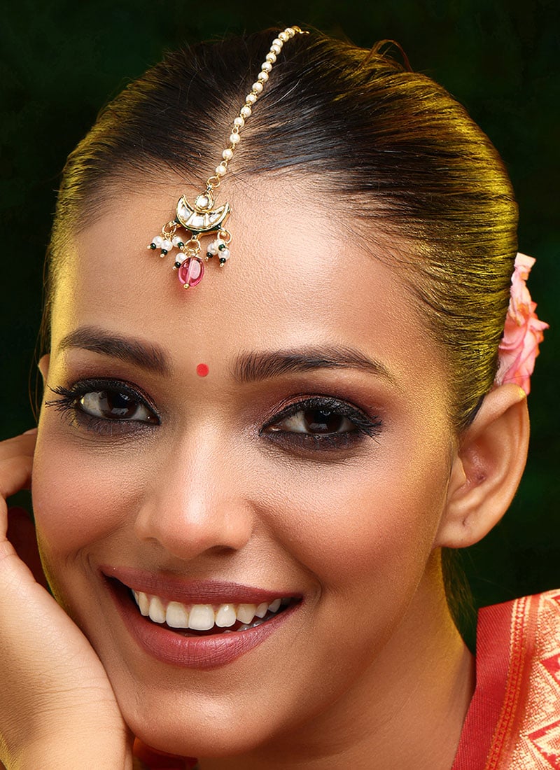 Maroon Kundan And Beads Mangtikka Festive Wear