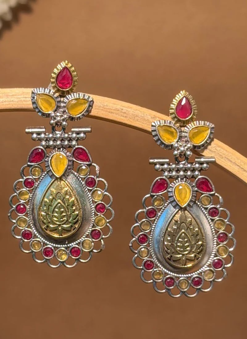 Maroon Lotus Engraved Kundan Dangler Earrings Festive Wear