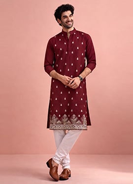 Maroon Velvet Embroidered Thread Kurta Pyjama