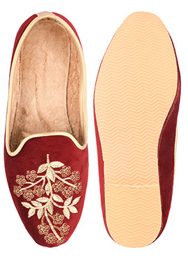 Maroon Zari Embroidered Mojri