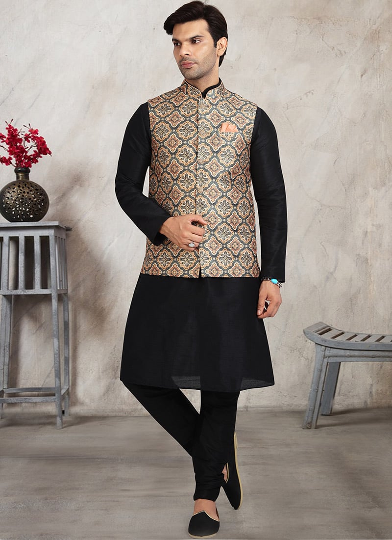 Multicolored Art Benarasi Silk Printed Bandi Set