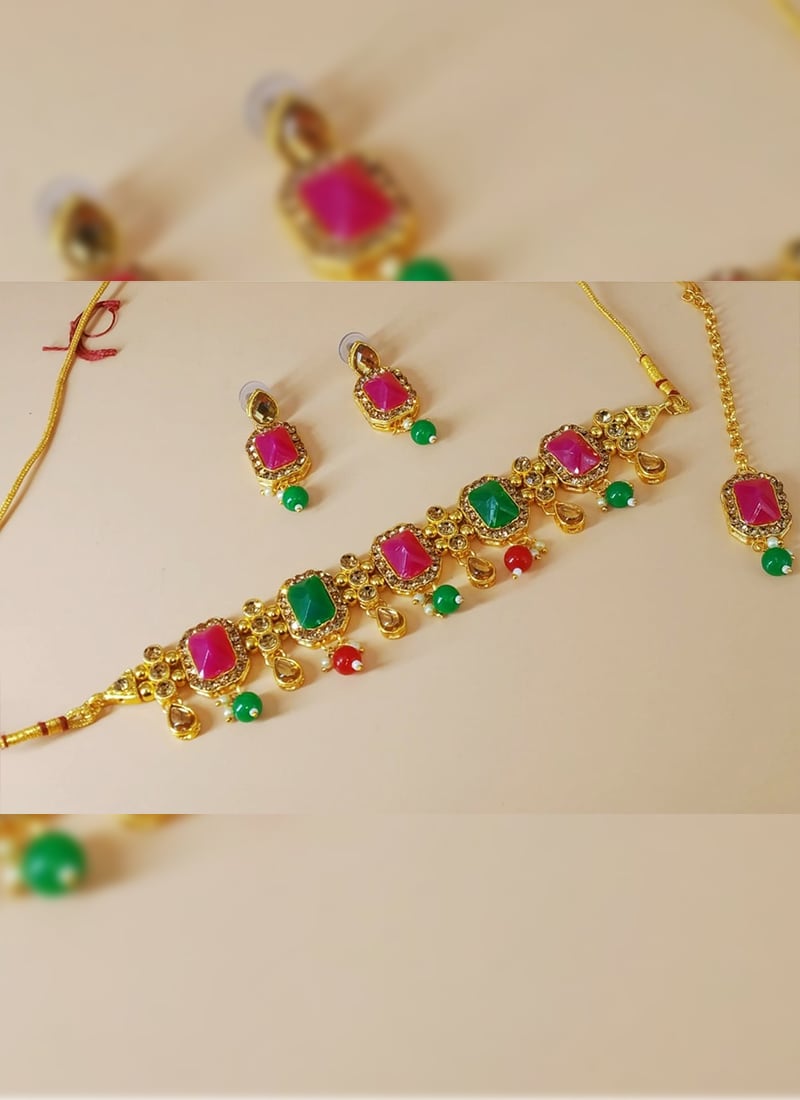 Multicolored Choker Set