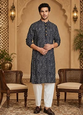 Navy Blue Cotton Bandhini Print Kurta For Men