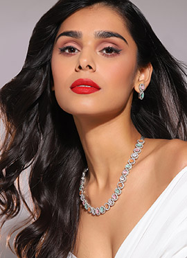 Necklace Of Multicolored Kundan Stone Glow