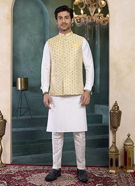 Off White Banarasi Silk Jacquard Bandi Set