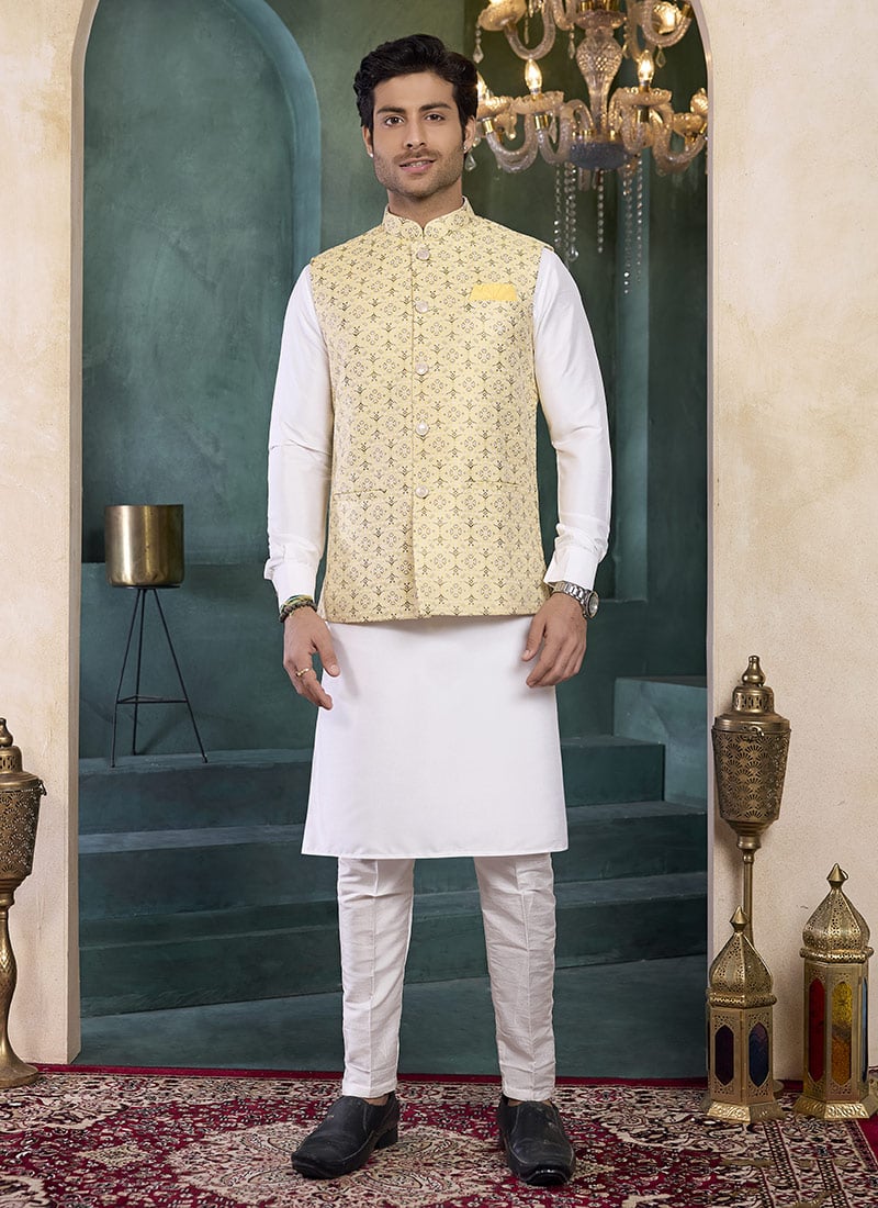 Off White Banarasi Silk Jacquard Bandi Set Festive Wear