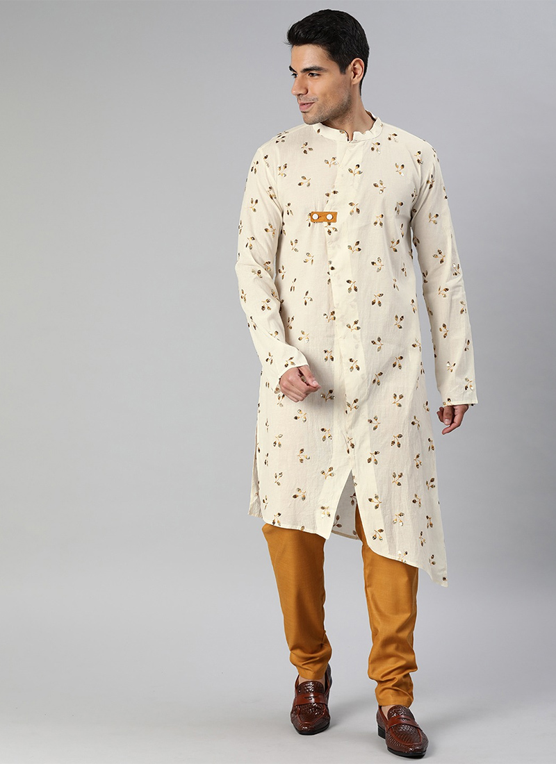 Off White Embroidered kurta Pyjama Set