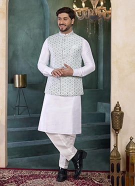 Off White Jacquard Banarasi Silk Bandi Set