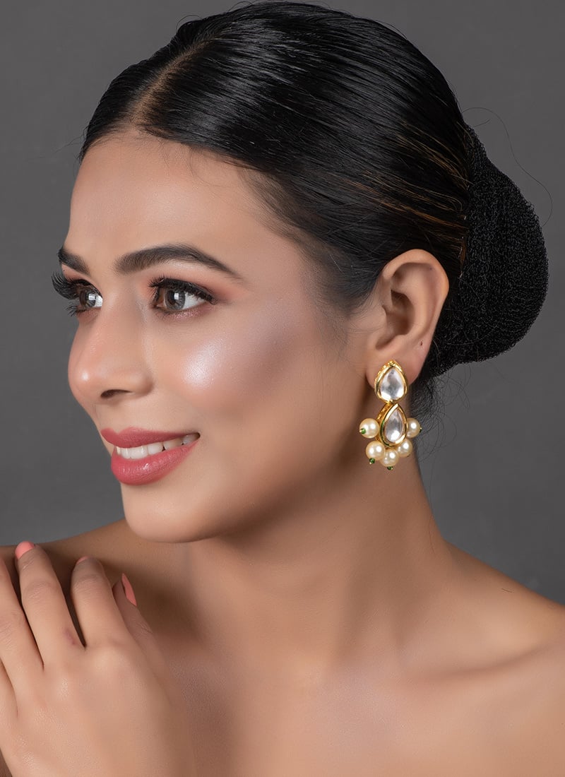 Off White Kundan N Beads Stud Earrings Party Wear