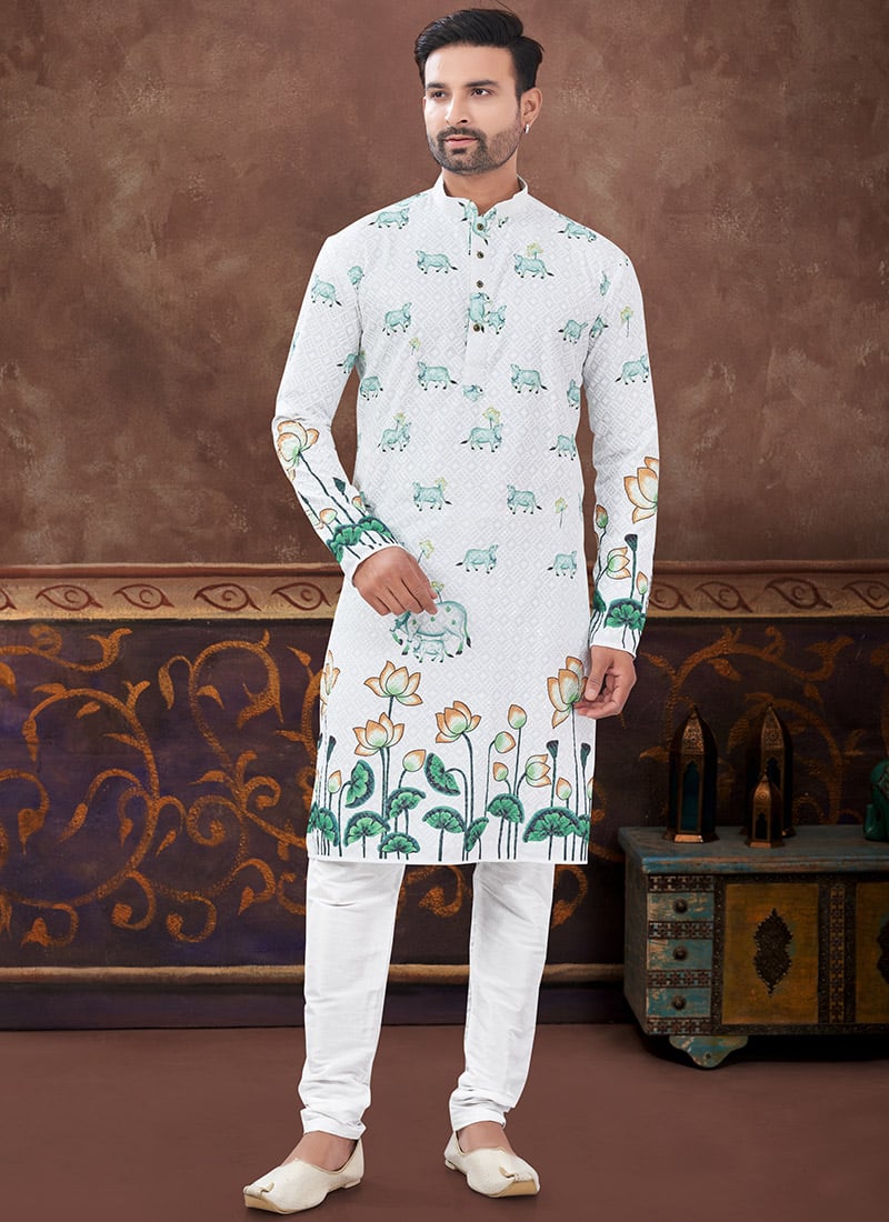 Off White Rayon Thread Digital Print Kurta Pyjama