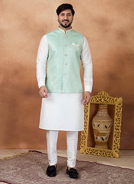 Opulent White Silk Jacquard Bandi Set