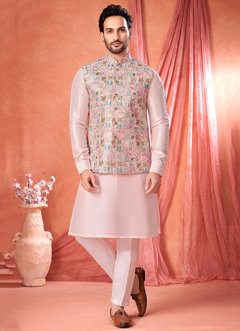 Pink Banarasi Silk Embroidered Sequins Thread Bandi Set Festive Wear