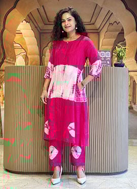 Pink Cotton Printed Kurta Straight Pant Set