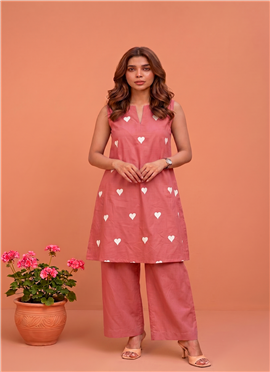 Pink Heart Print Sleeveless Cotton Kurta Pant Set