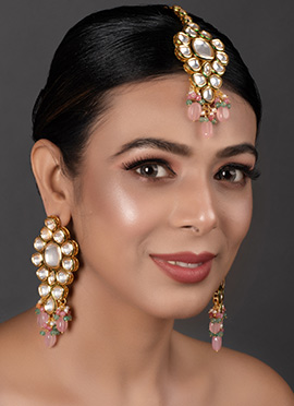 Pink Kundan And Beads Work Chandeliers With Maangtikka