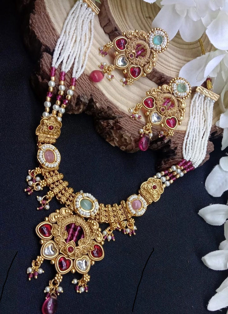 Pink Kundan Beads Pearl Graceful Necklace Set Wedding Wear