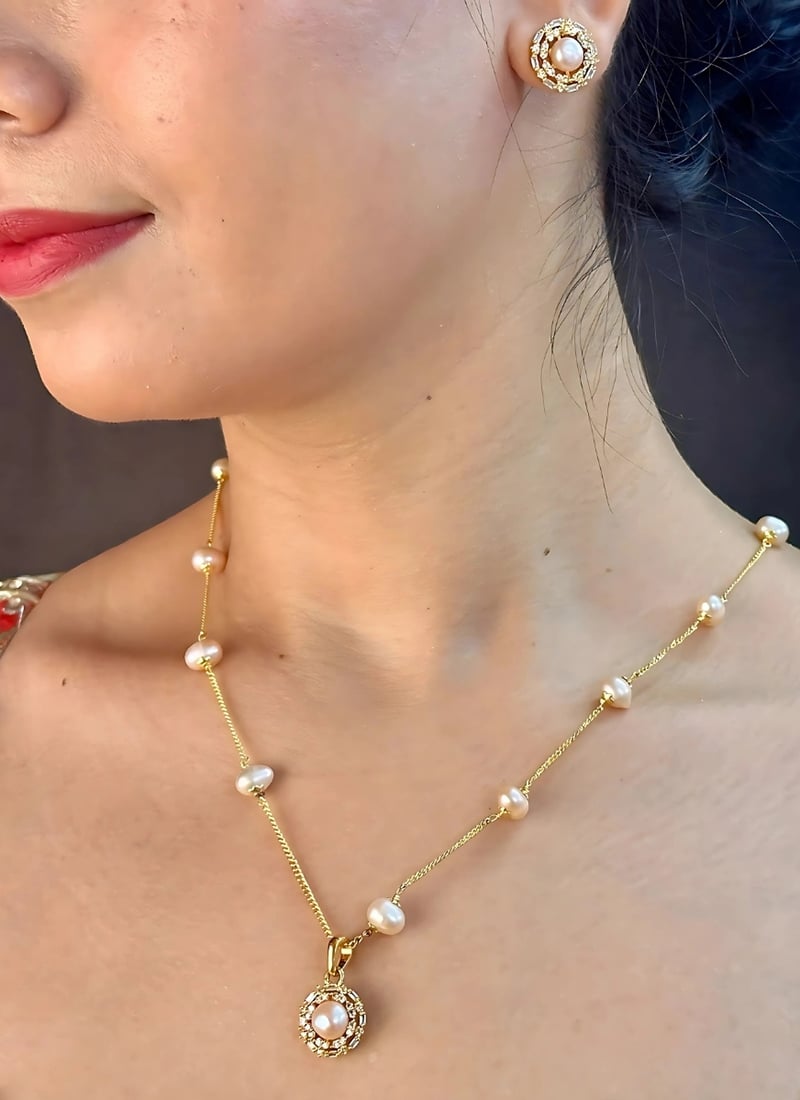 Pink Pearl Stone Pendant Set Festive Wear