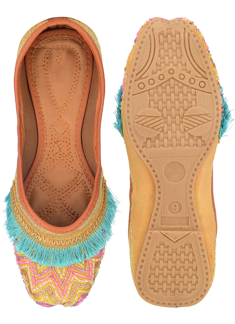 Pink Zari Hand Embroidered Sequins Juti