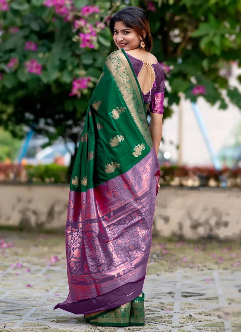 Inddus Women Green Sarees