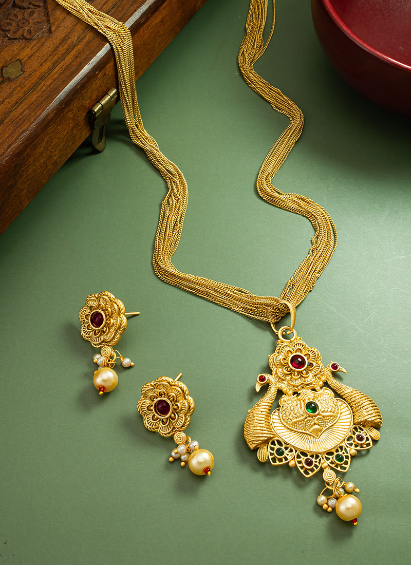 Pendant Set for Women buy Pendant Set from in Jewellery collection online
