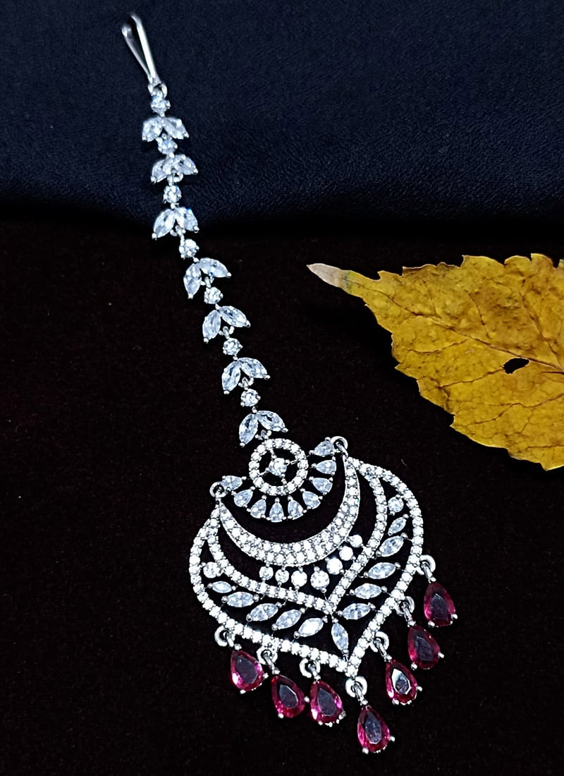 Nagma Silver Mangtikka