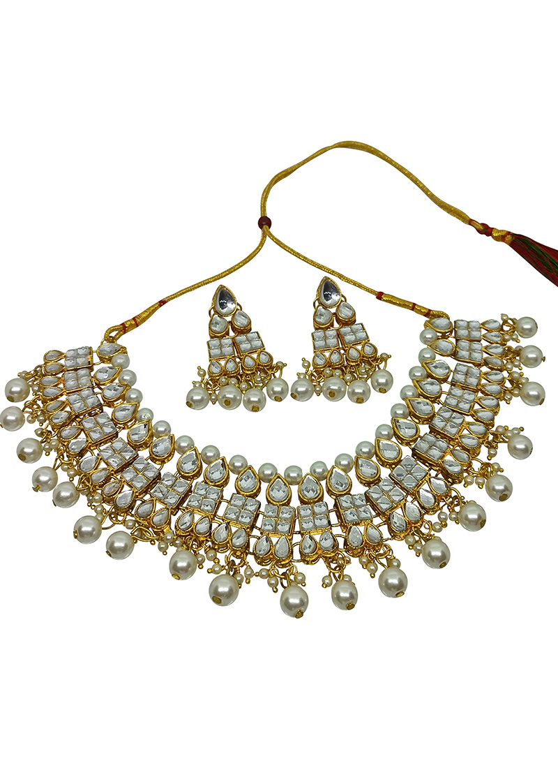 Neck Jewellery for Women buy Neck Jewellery from Jewellery collection