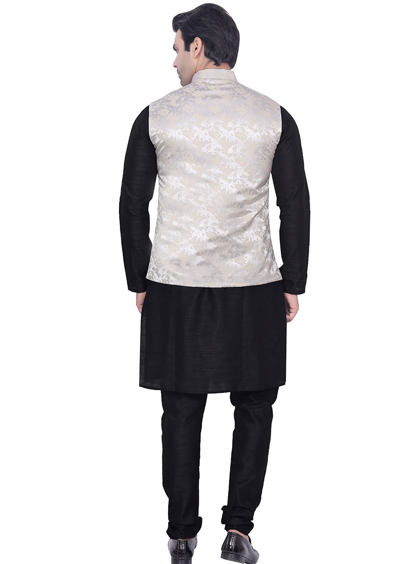 Filigree Craft Bandgala Jacket with textured flared pants.