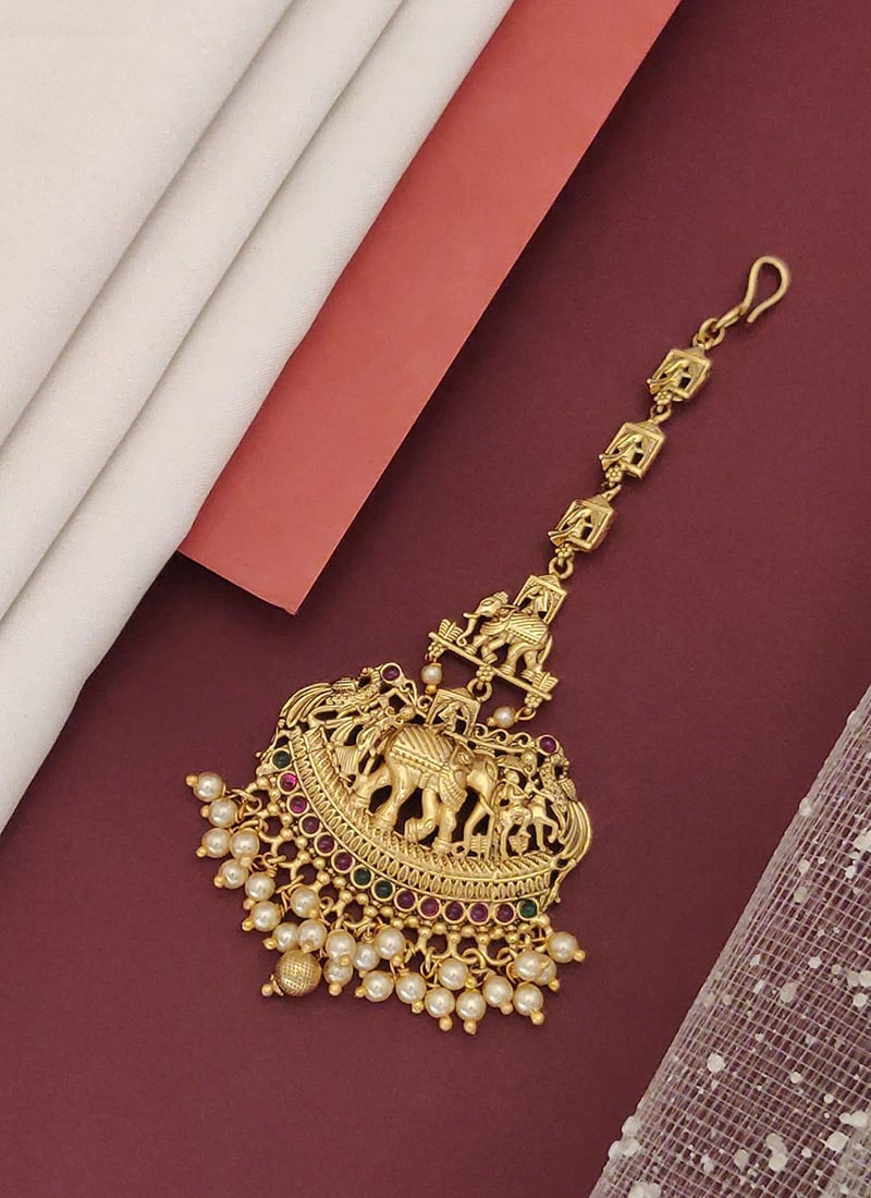 Radiant Gold Beads Kundan Mangtikka Festive Wear