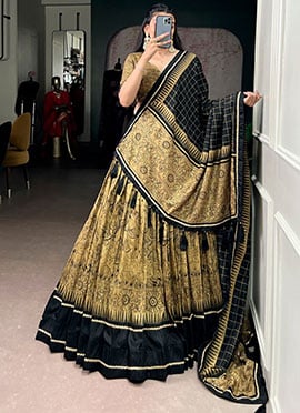 Radiant Gold Tussar Silk Kalamkari Print With Lace Border Umbrella Lehenga
