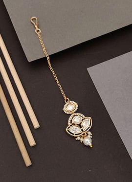 Radiant Golden Kundan And Beads Mangtikka