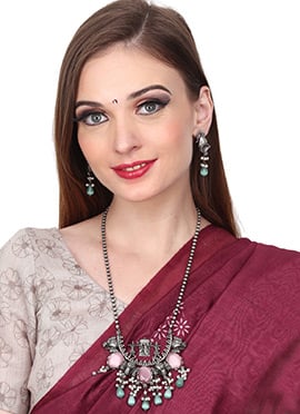 Radiant Silver Pearl Stone Necklace