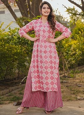 Ravishingly Printed Rayon Kurta Palazzo Set