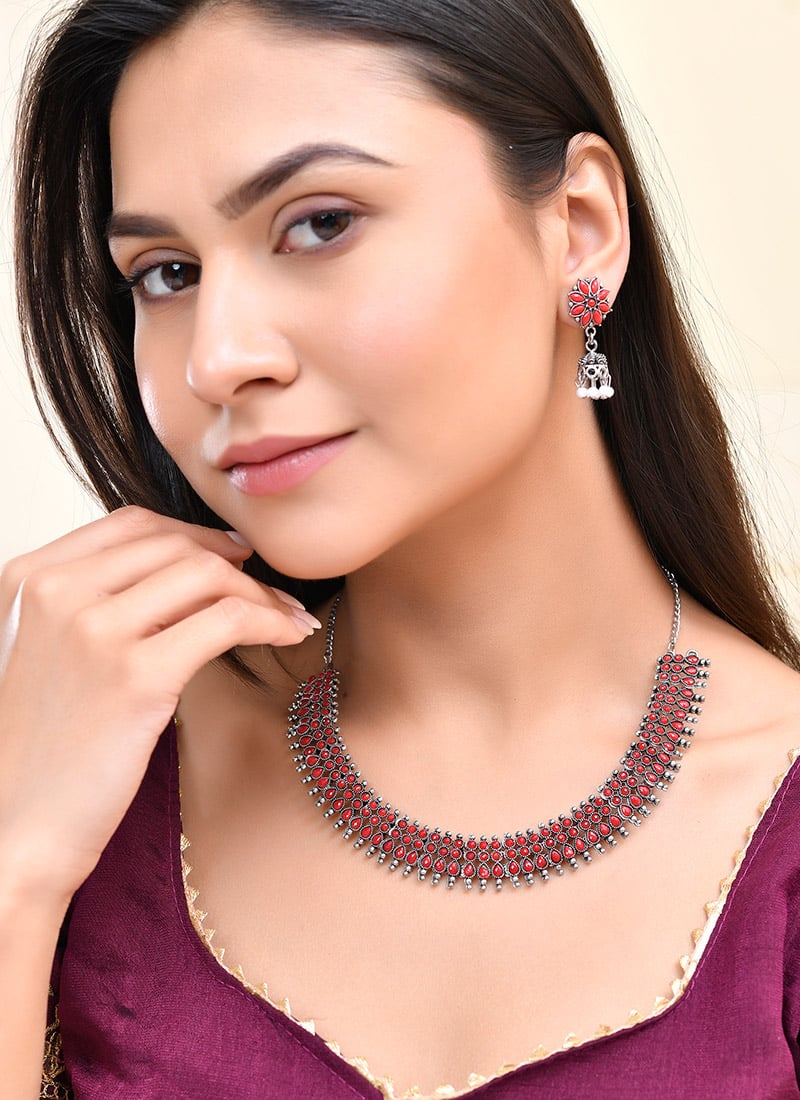 Red Kundan With Beads Necklace