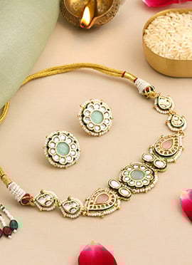 Regal Peach Kundan Beads Choker