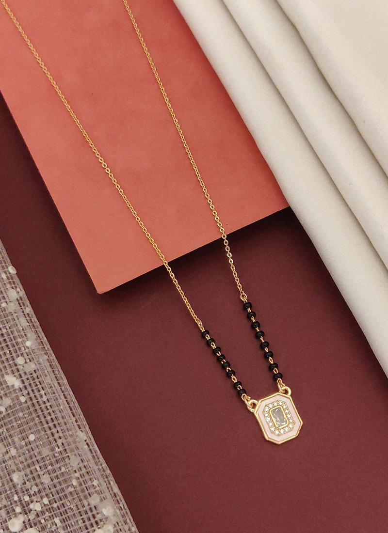 Rose Gold Geometric Halo Beads And Stones Mangalsutra Festive Wear
