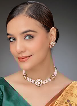Rose Gold Kundan Moti And Beads Work Choker