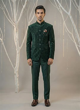 Royal Bottle Green Velvet Sequins Embroidered Thread Bandhgala Suit