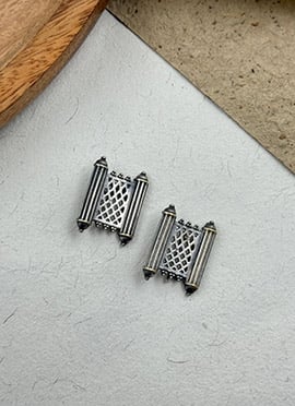 Royal Silver Oxidised Drop