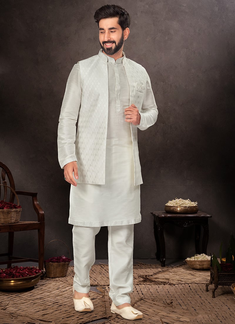 Silk Jacquard Bandi Set Party Wear
