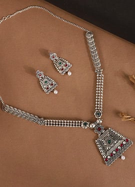 Silver Alloy Necklace Set