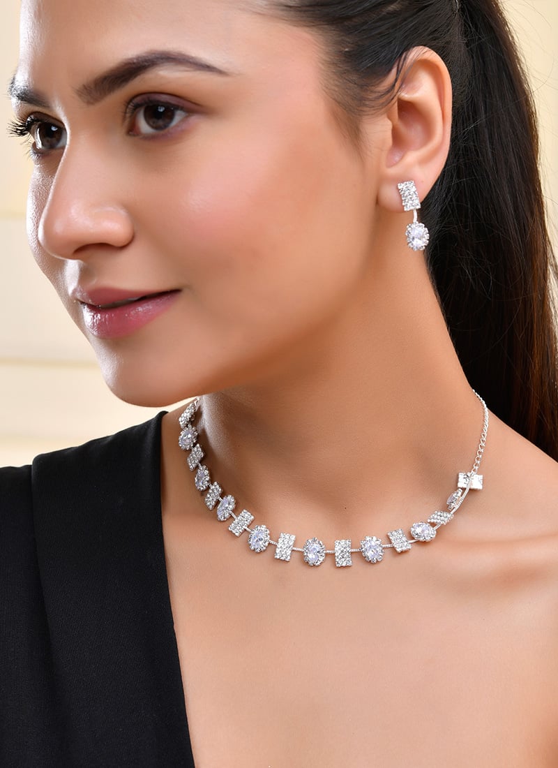 Silver Kundan And Stone Necklace Wedding Wear
