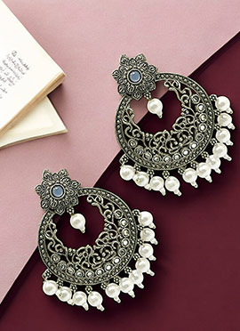 Silver Moti Oxidised Chaand Bali