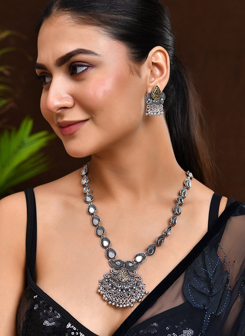 Silver Necklace With Oxidised Stone Radiance Wedding Wear