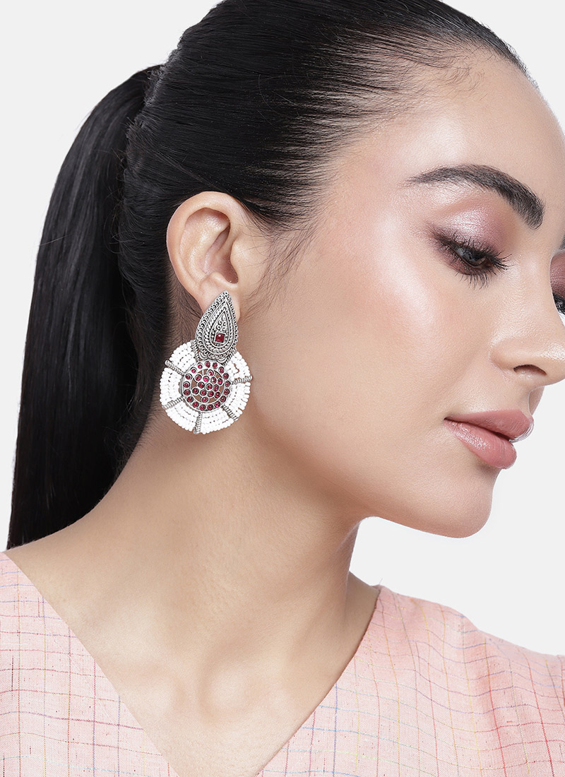 Silver Oxidised Kundan And Beads Danglers