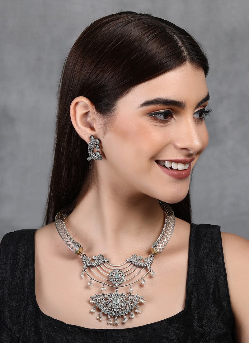 Silver Oxidised Kundan And Beads Necklace Festive Wear
