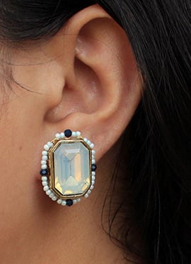 Sky Blue Kundan And Beads Studs