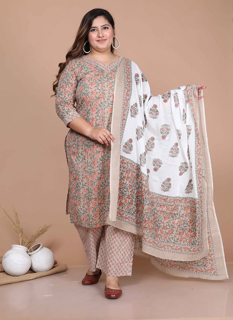 Sophisticated Blended Cotton Printed Straight Pant Suit