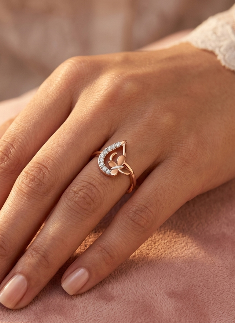 Sophisticated Rose Gold 925 Sterling Silver Moissanite Ring Wedding Wear