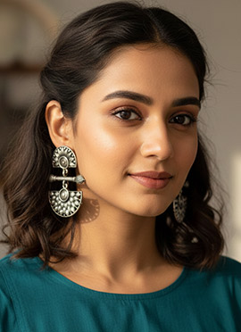 Statement Silver Oxidised Drop